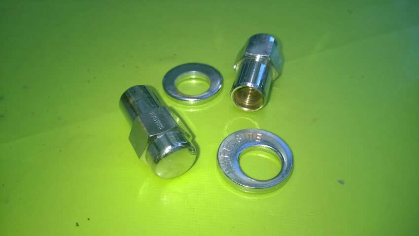 Cragar chrome lug nuts
